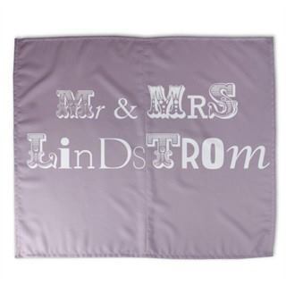 Bettlaken mit Text Mr & Mrs Lindstrom