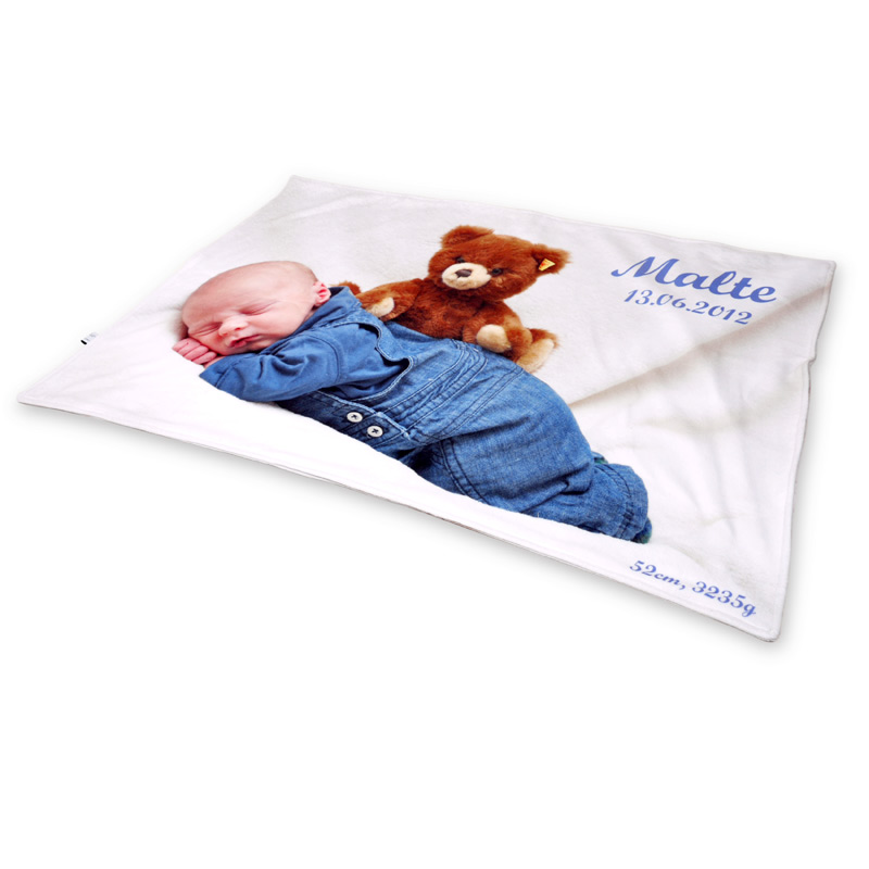 dKuscheldecke mit Babyfoto und Text als Taufgeschenk