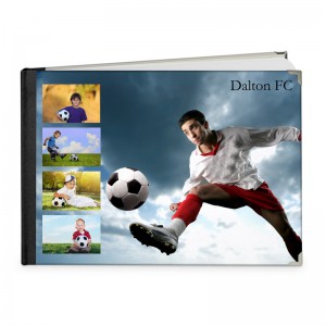 Fotobuch mit Fussballfoto als Kommunionsgeschenk